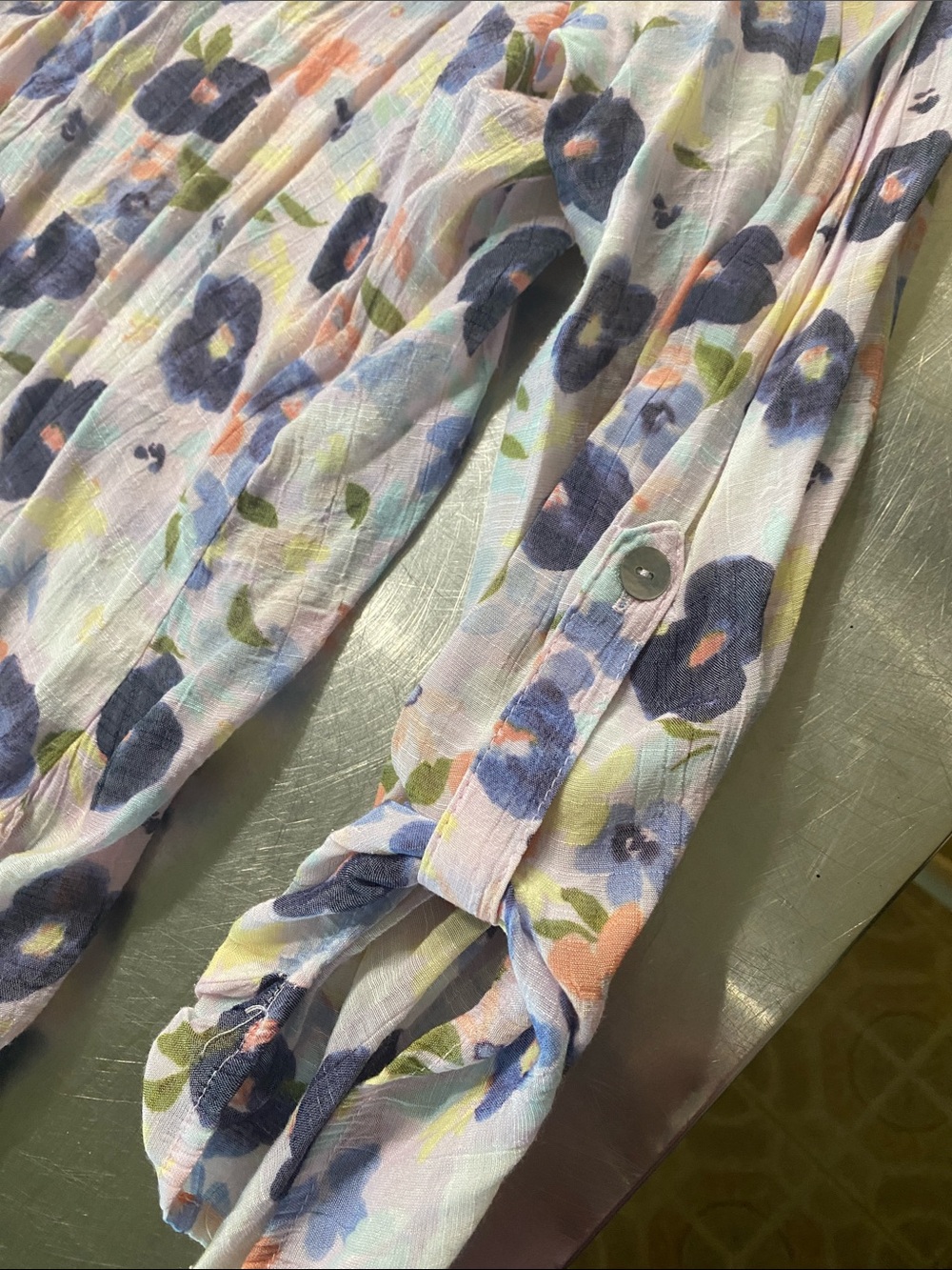 Zac & Rachel Pastel Floral Blouse in Lavender, Navy and Coral Women’s Size 3X - Picture 4 of 7
